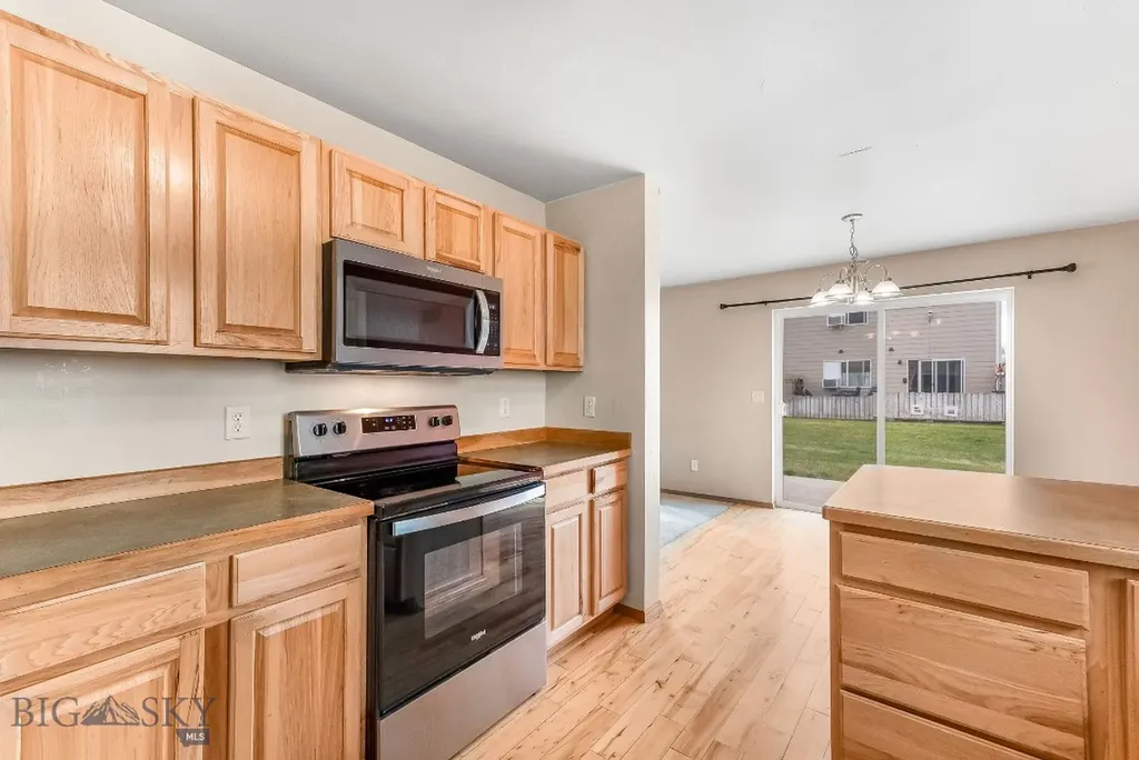 940 N River Rock Drive Belgrade MT 59714