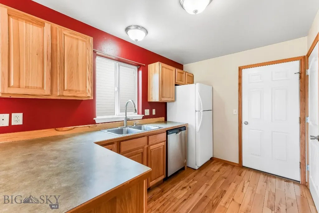 940 N River Rock Drive Belgrade MT 59714