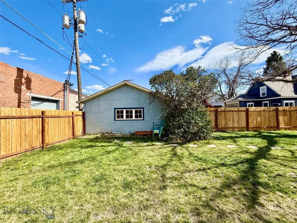 215 S 3rd Street Livingston MT 59047