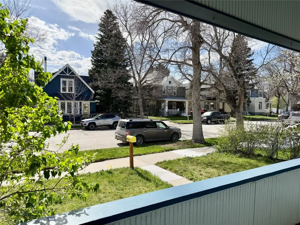 215 S 3rd Street Livingston MT 59047