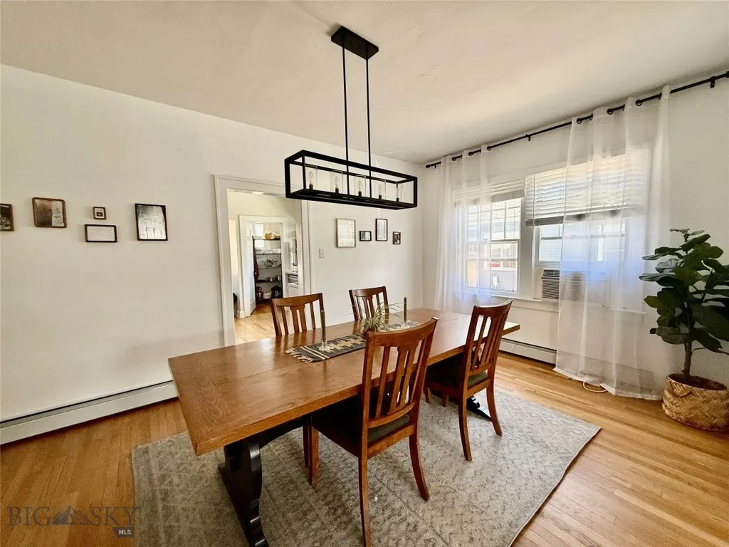 215 S 3rd Street Livingston MT 59047