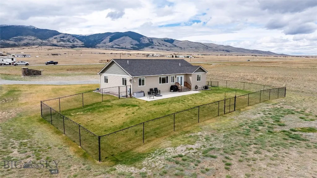 3 J Bar Loop Townsend MT 59644