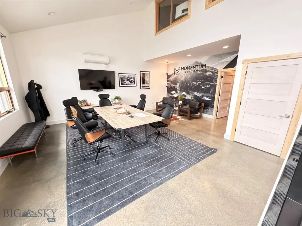 102 Eagle Fjord Road Bozeman MT 59718