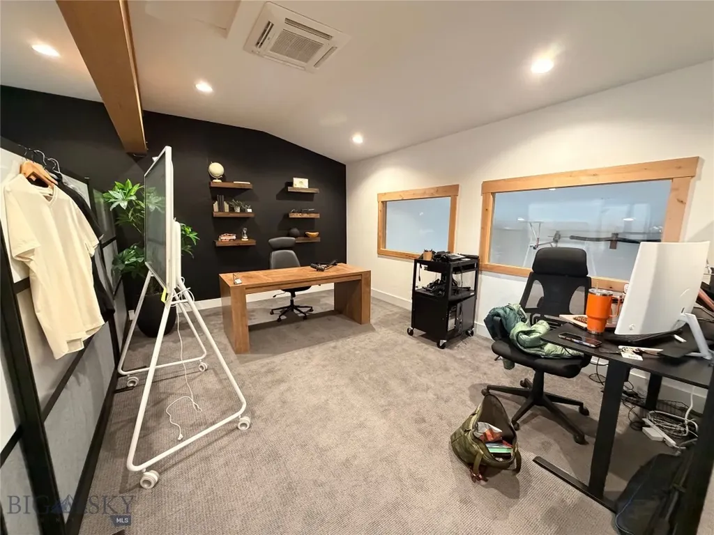102 Eagle Fjord Road Bozeman MT 59718
