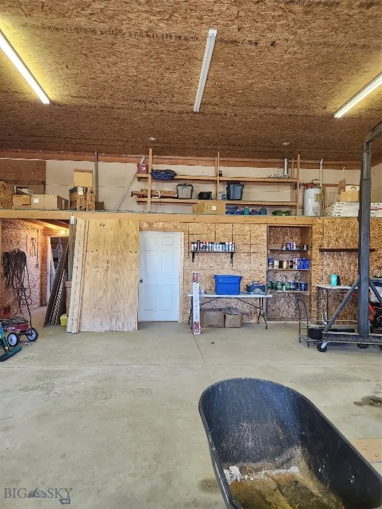 14 Valley View Twin Bridges MT 59754