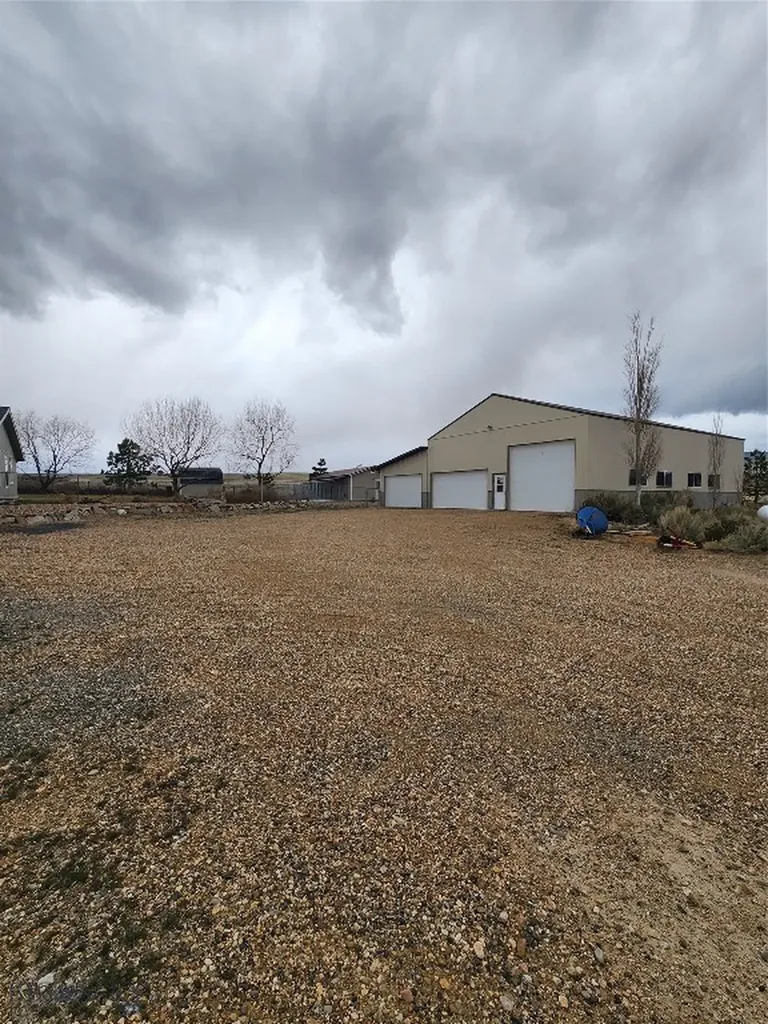 14 Valley View Twin Bridges MT 59754