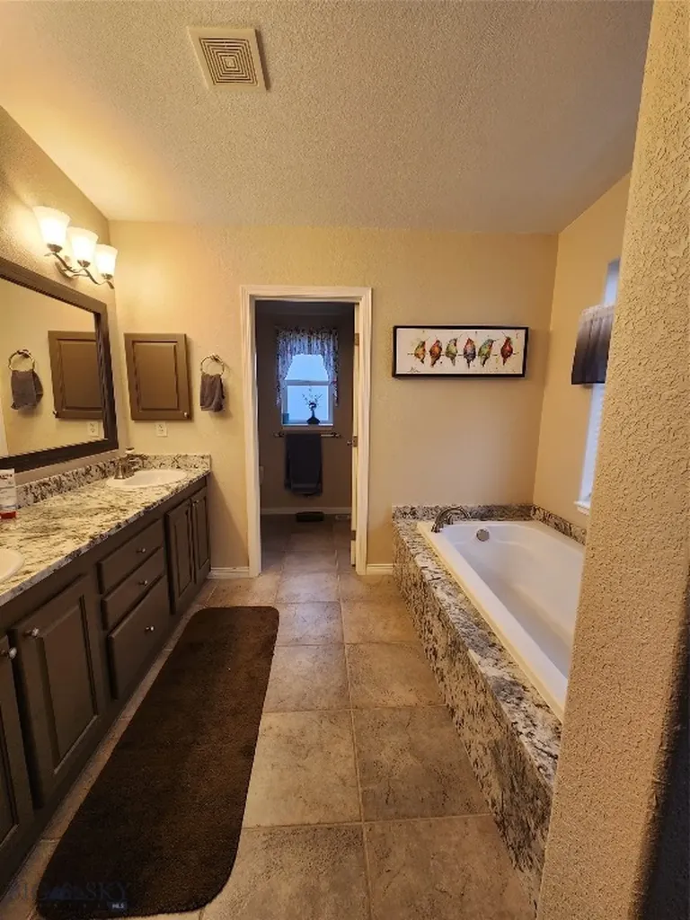 14 Valley View Twin Bridges MT 59754