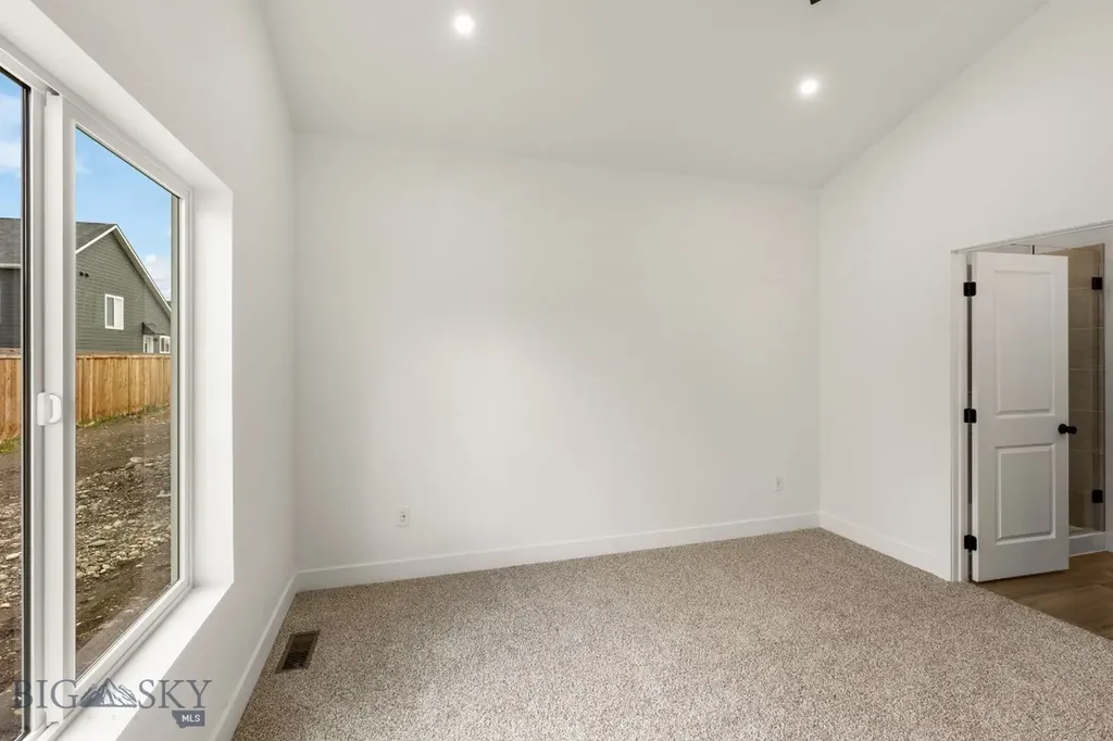 705 Spaniel Lane Belgrade MT 59714