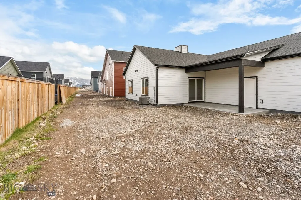 705 Spaniel Lane Belgrade MT 59714