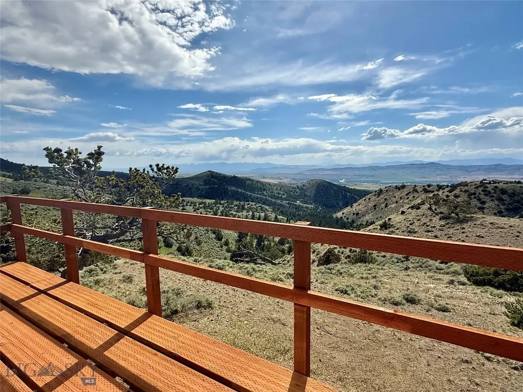 20590 Pole Gulch Road Three Forks MT 59752