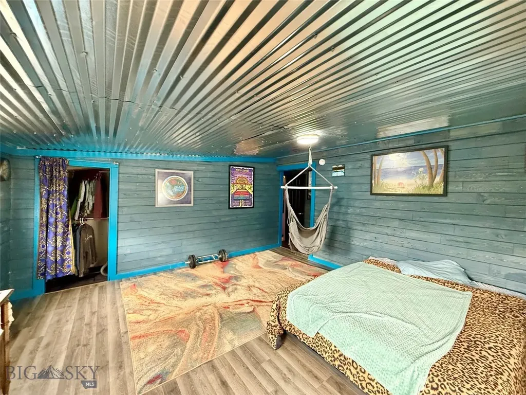 20590 Pole Gulch Road Three Forks MT 59752