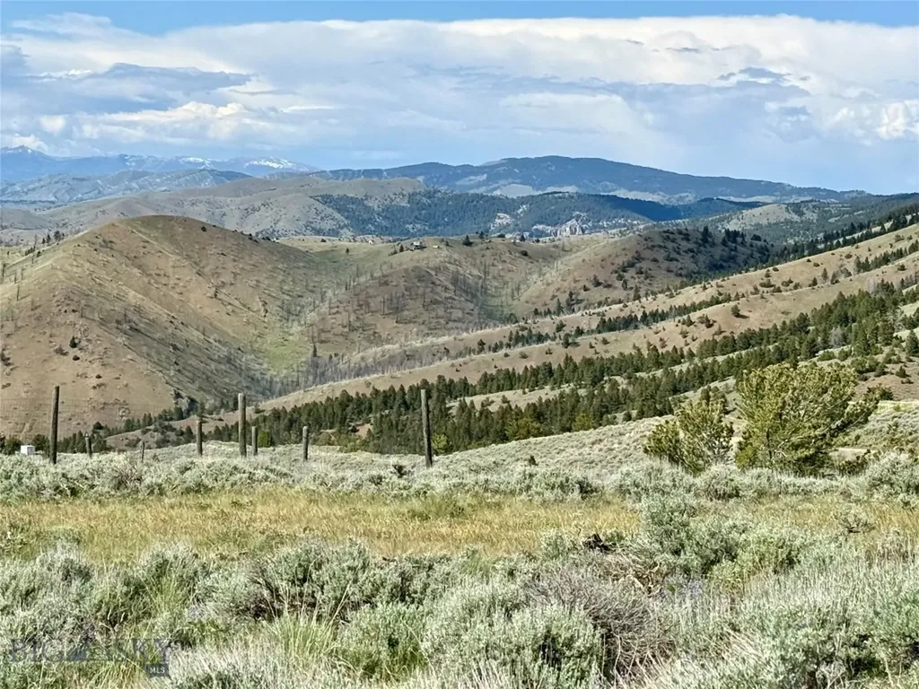 20590 Pole Gulch Road Three Forks MT 59752
