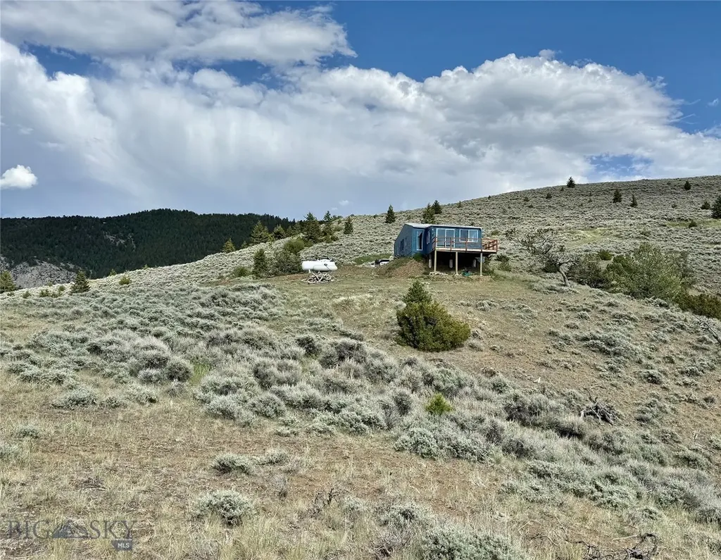 20590 Pole Gulch Road Three Forks MT 59752