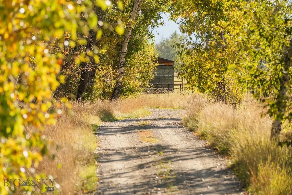 104 Running River Way Absarokee MT 59001