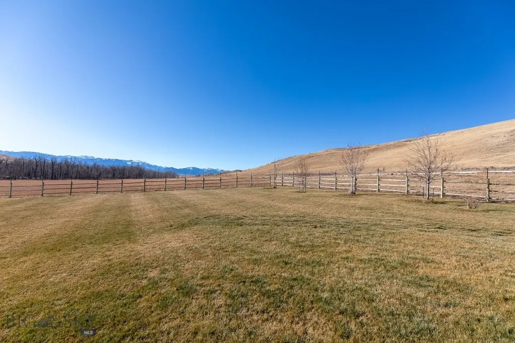 104 Running River Way Absarokee MT 59001