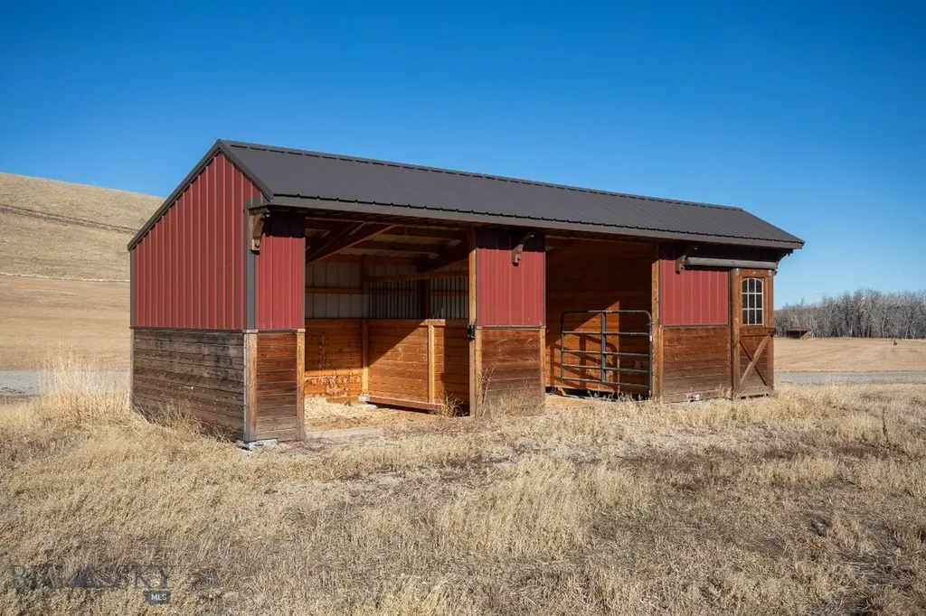 104 Running River Way Absarokee MT 59001