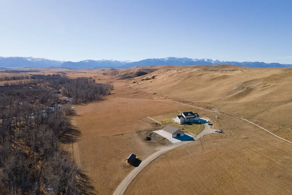 104 Running River Way Absarokee MT 59001