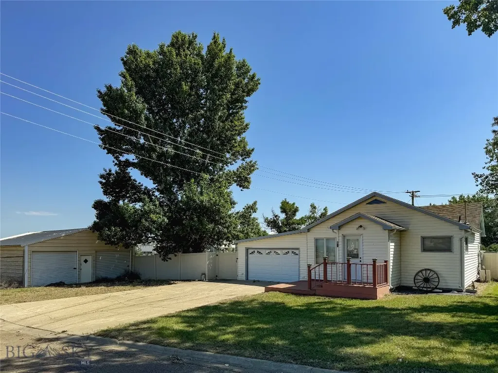 2 Robinson Street Scobey MT 59263