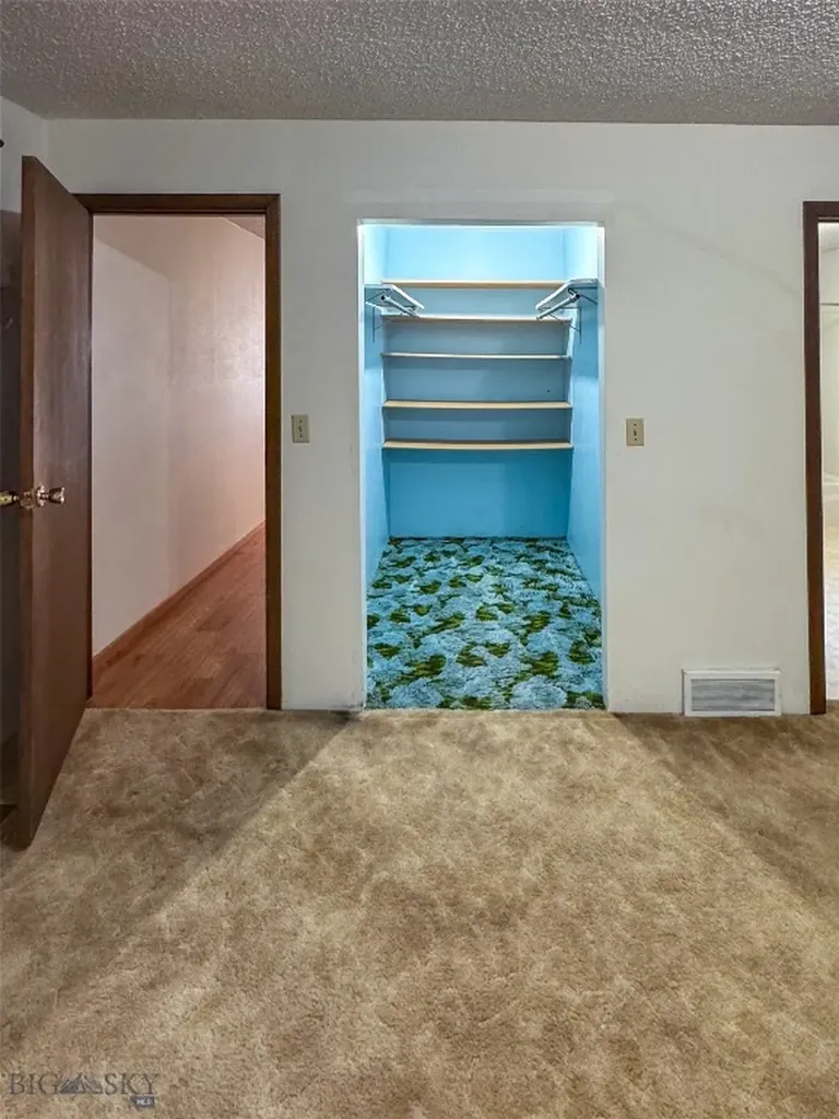 2 Robinson Street Scobey MT 59263