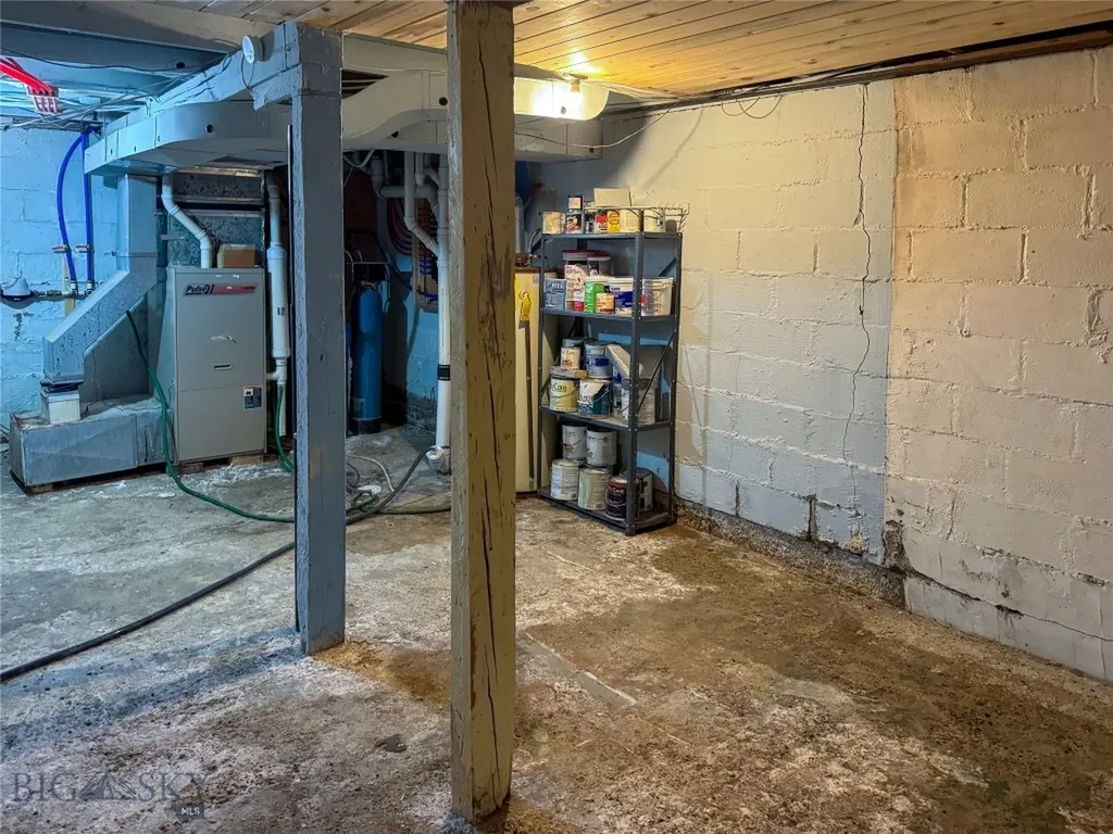 2 Robinson Street Scobey MT 59263