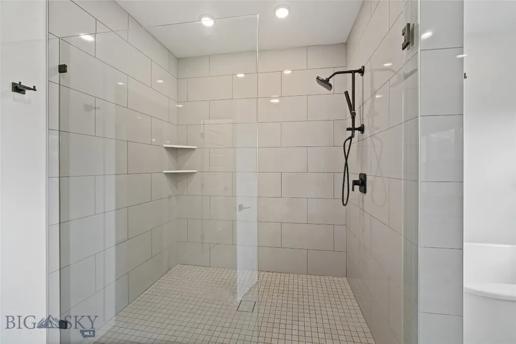 2184 Dennison Lane Bozeman MT 59718