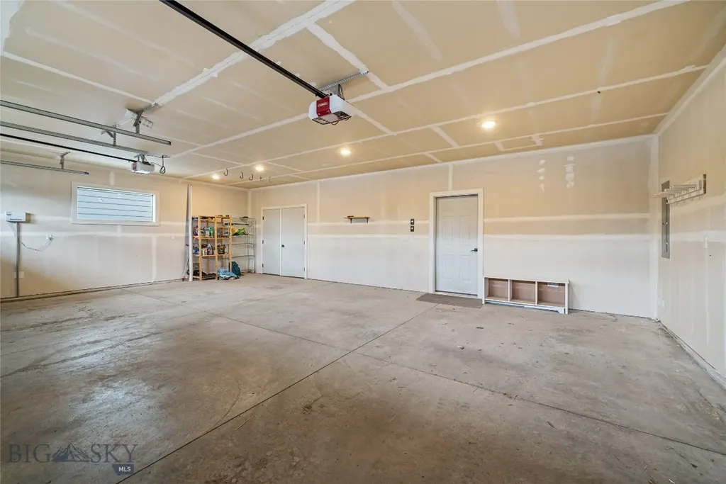 2184 Dennison Lane Bozeman MT 59718