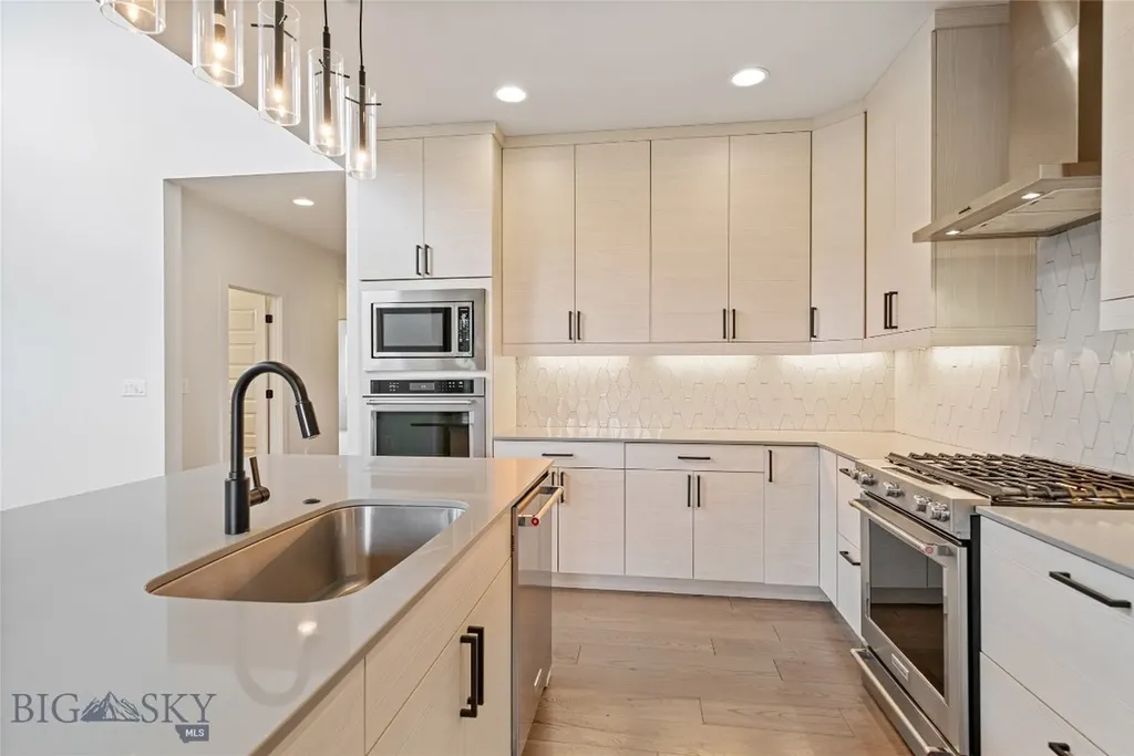 2184 Dennison Lane Bozeman MT 59718