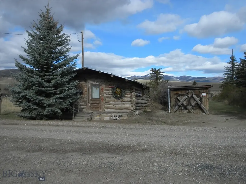 4 Blackman Street Silver Star MT 59751