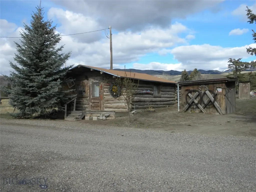 4 Blackman Street Silver Star MT 59751