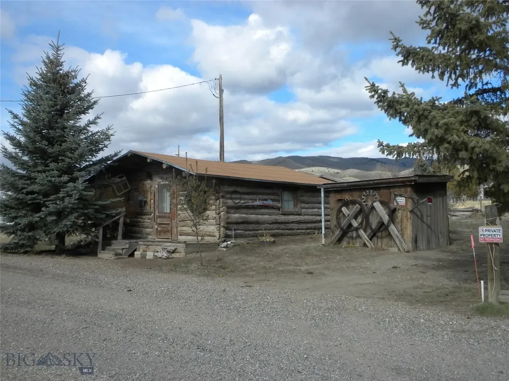 4 Blackman Street Silver Star MT 59751