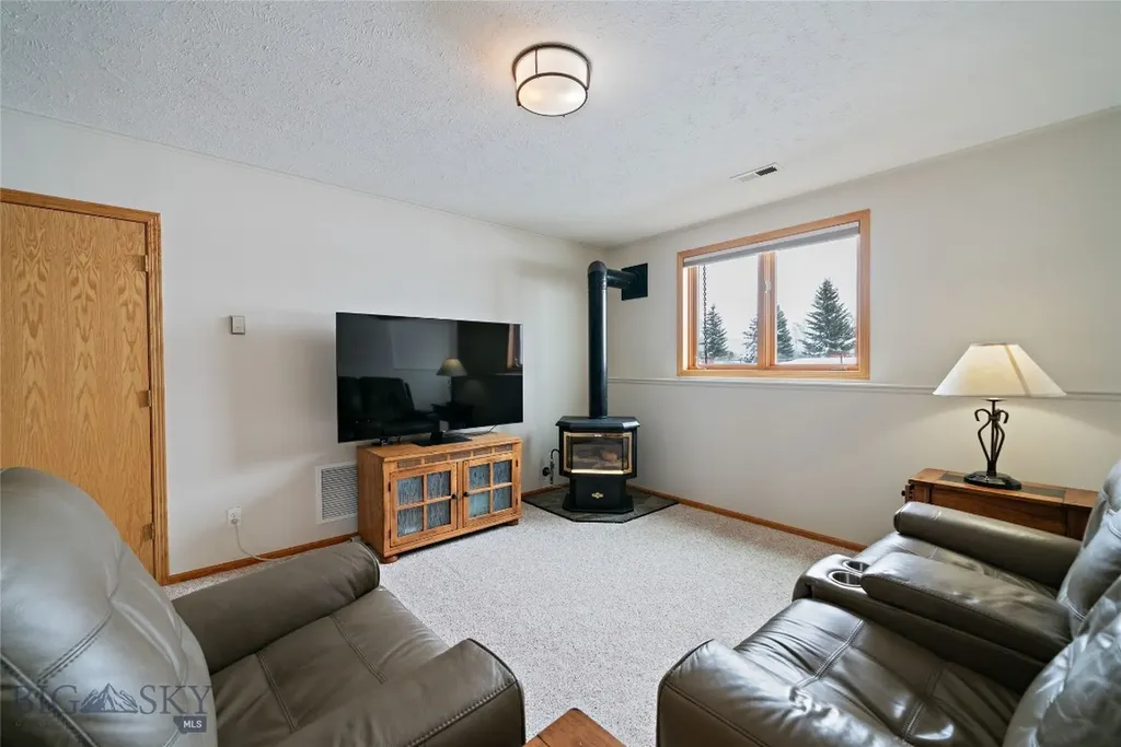 23 Kirsha Lane Bozeman MT 59718