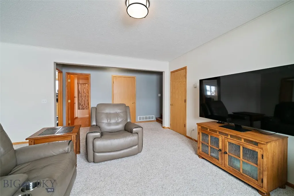 23 Kirsha Lane Bozeman MT 59718