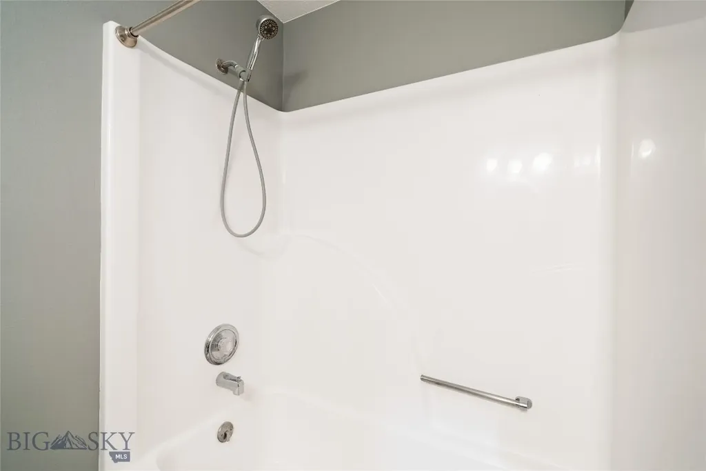 23 Kirsha Lane Bozeman MT 59718