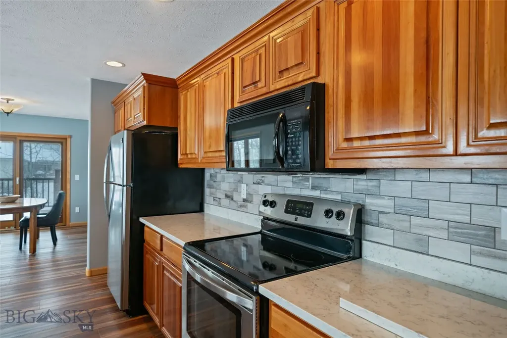 23 Kirsha Lane Bozeman MT 59718