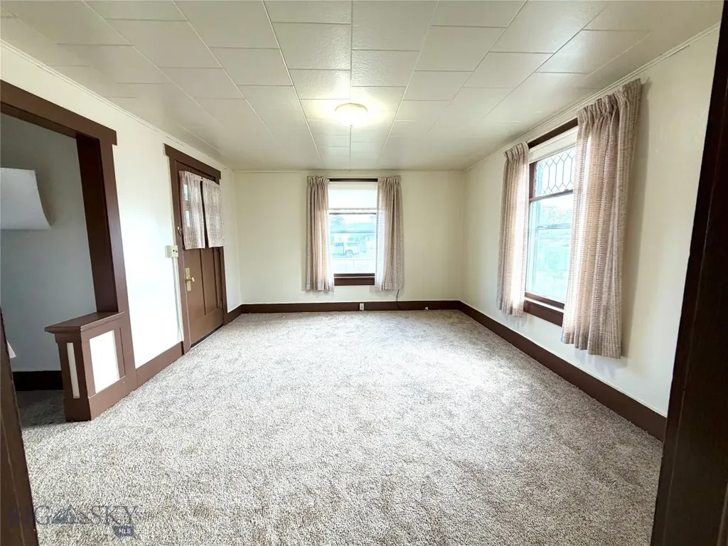 101 W 2nd Street W Whitehall MT 59759