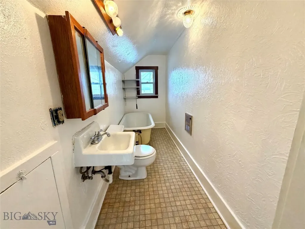 101 W 2nd Street W Whitehall MT 59759