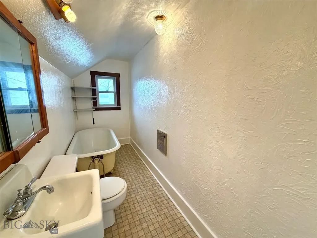 101 W 2nd Street W Whitehall MT 59759