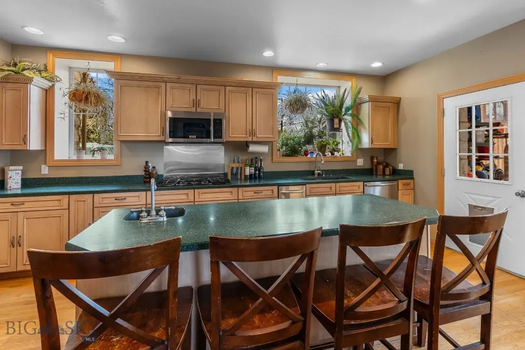 626 S Pacific Street Dillon MT 59725