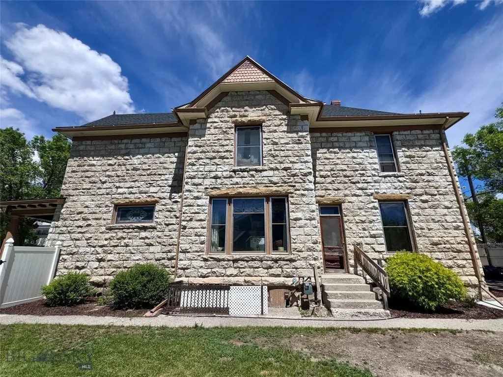 626 S Pacific Street Dillon MT 59725