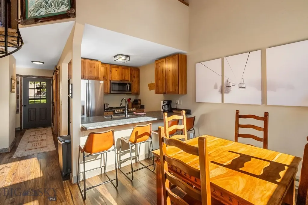 132 Rose Hip Big Sky MT 59716
