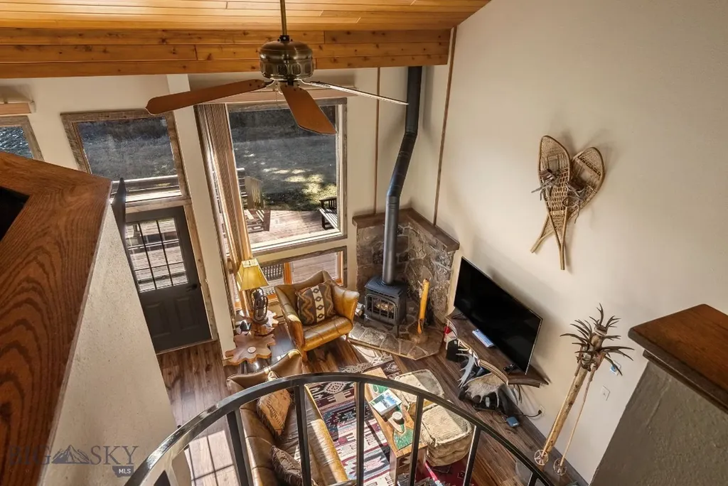 132 Rose Hip Big Sky MT 59716