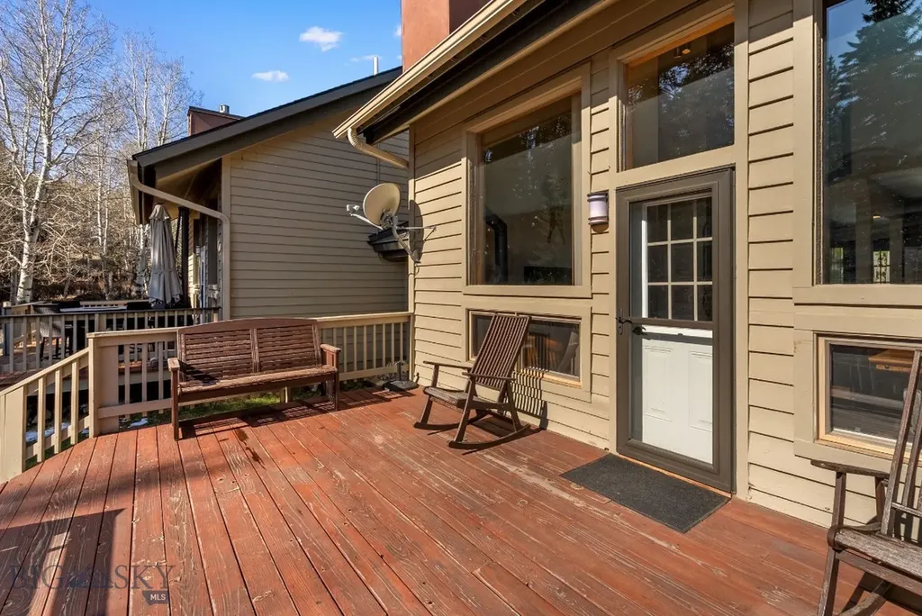 132 Rose Hip Big Sky MT 59716