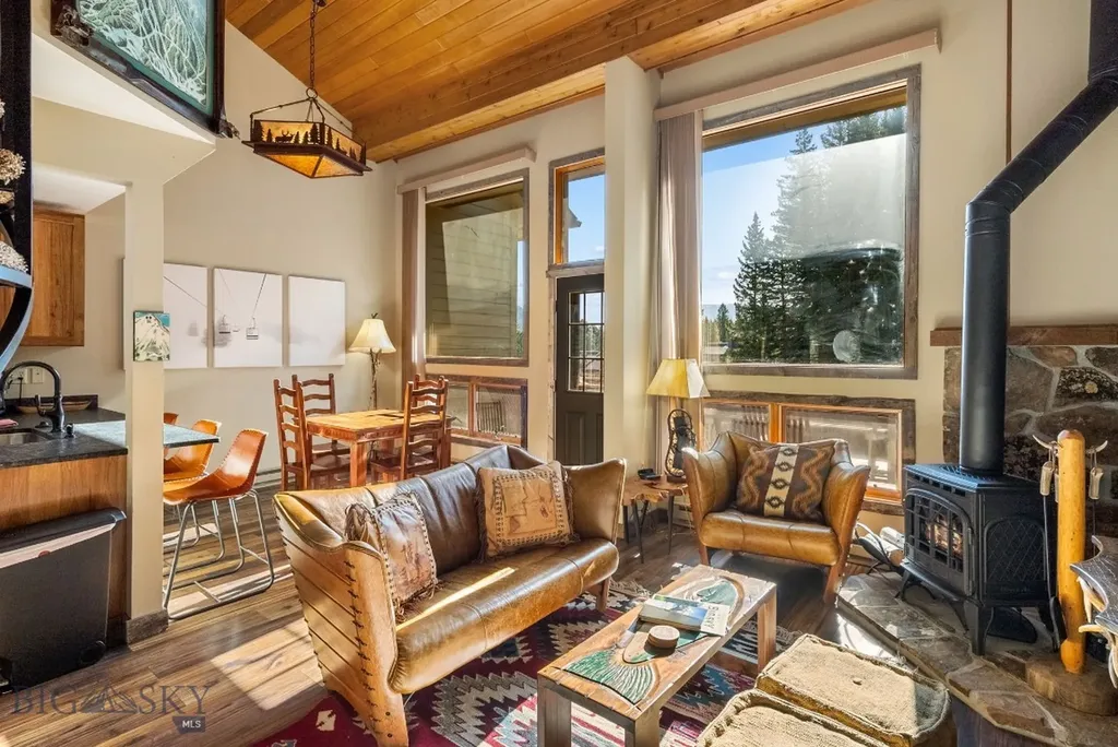 132 Rose Hip Big Sky MT 59716