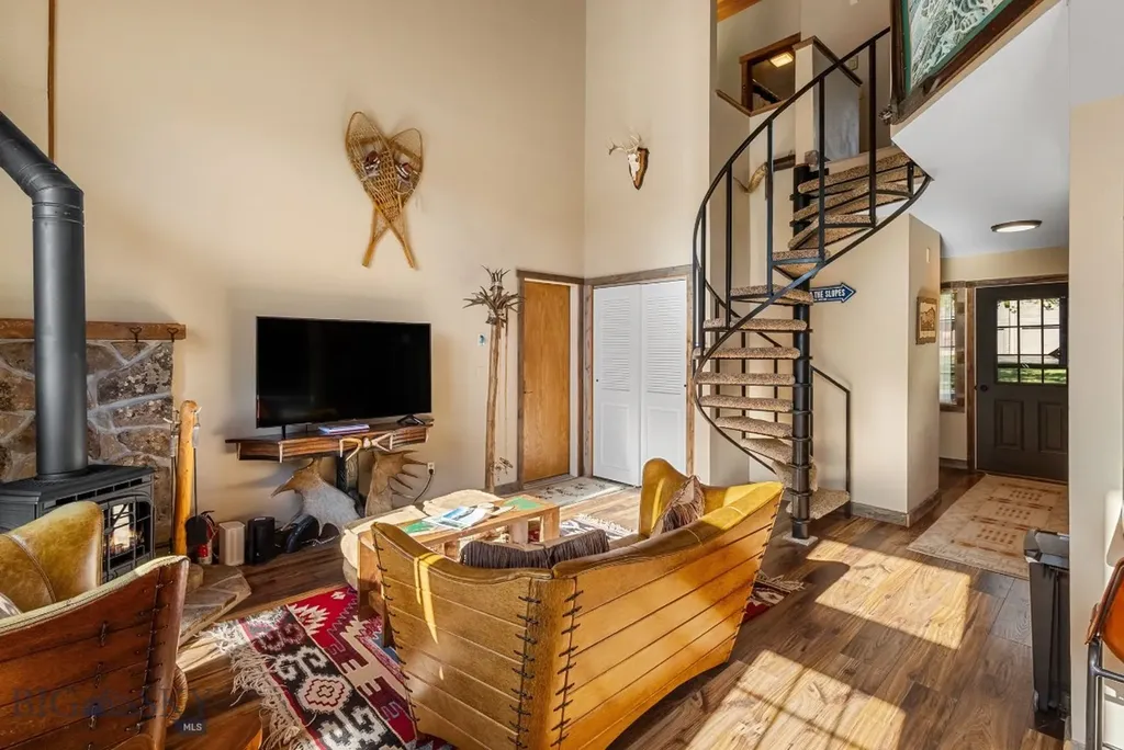132 Rose Hip Big Sky MT 59716