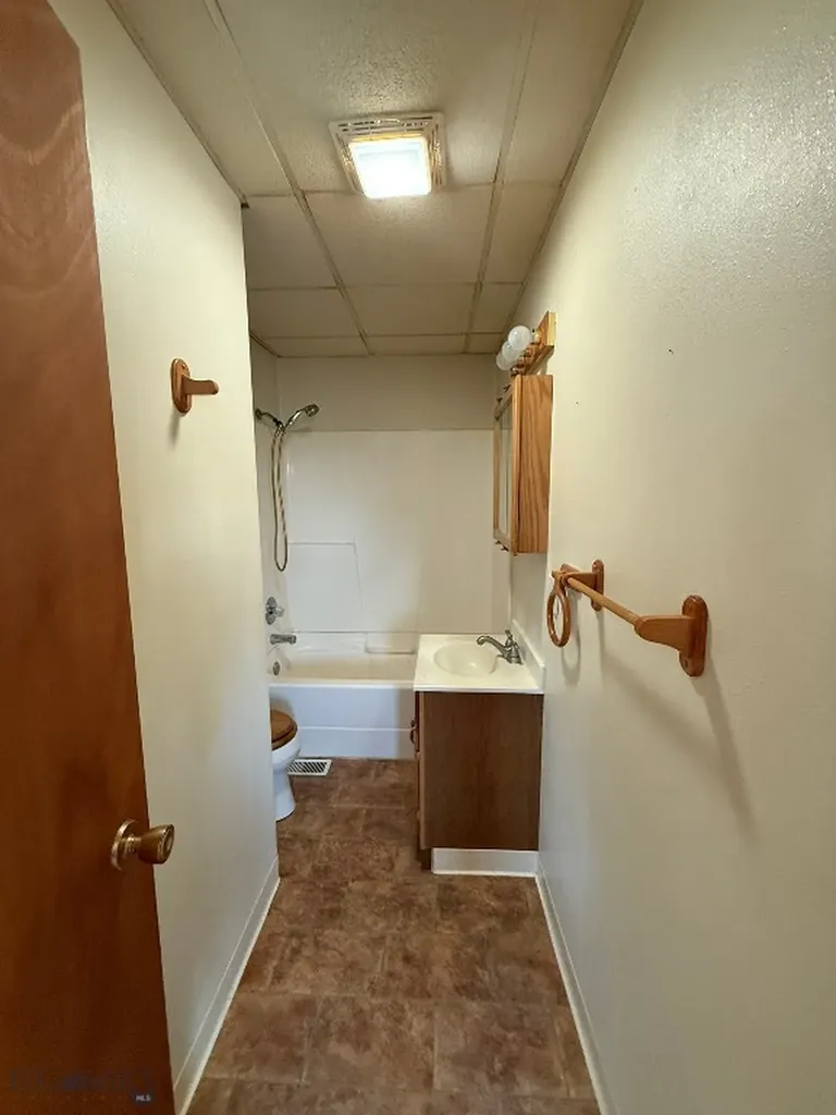 3320 Busch Butte MT 59701