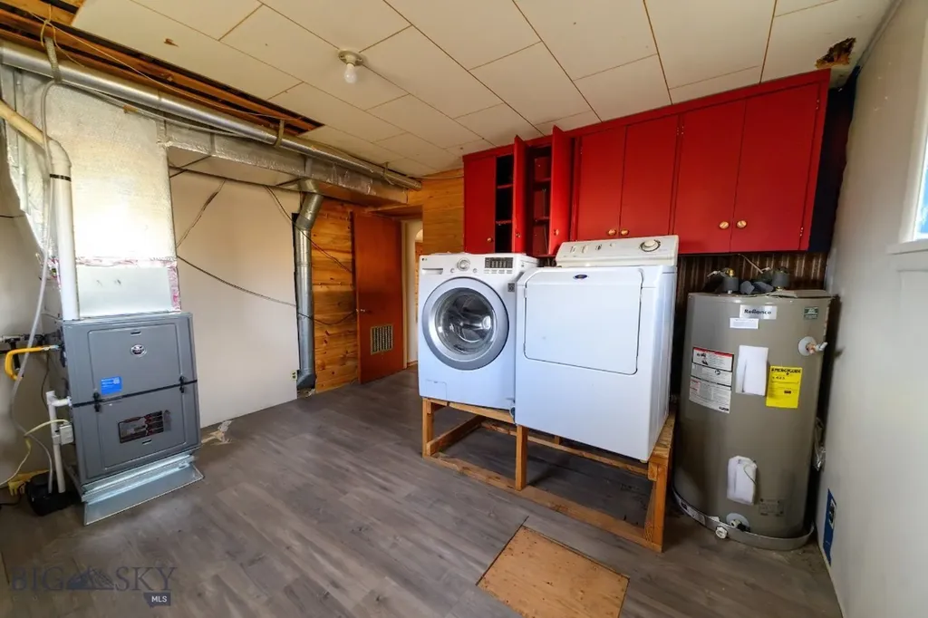 212 Chappell Street Loma MT 59460