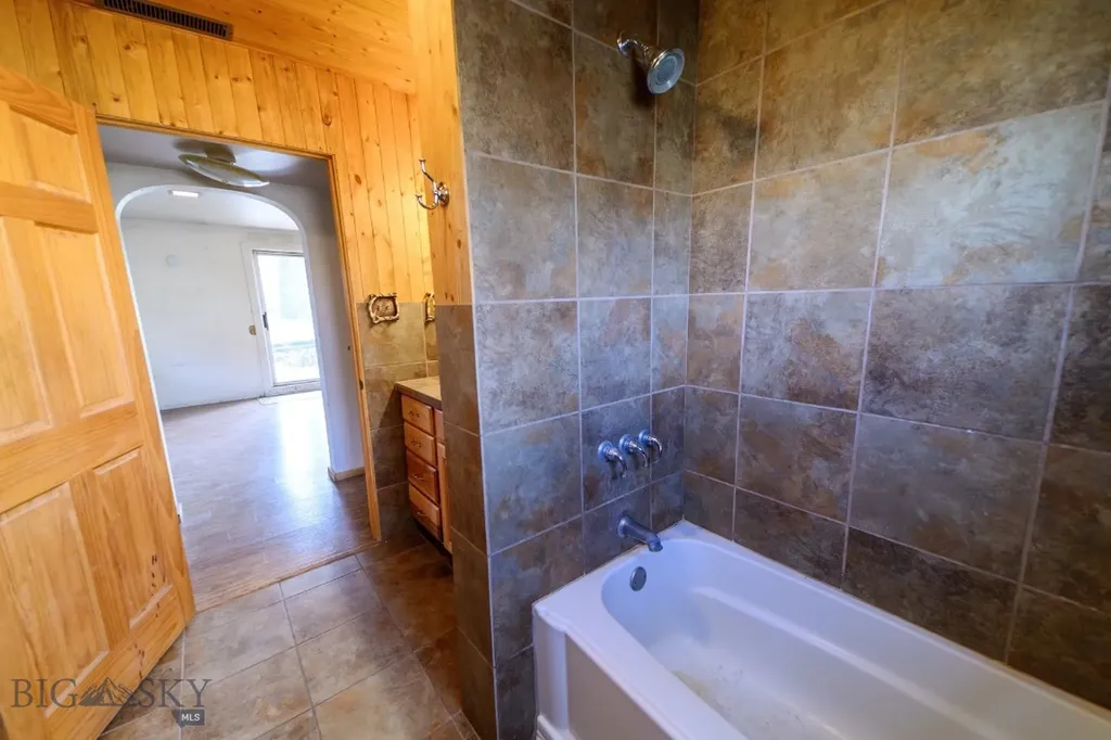 212 Chappell Street Loma MT 59460