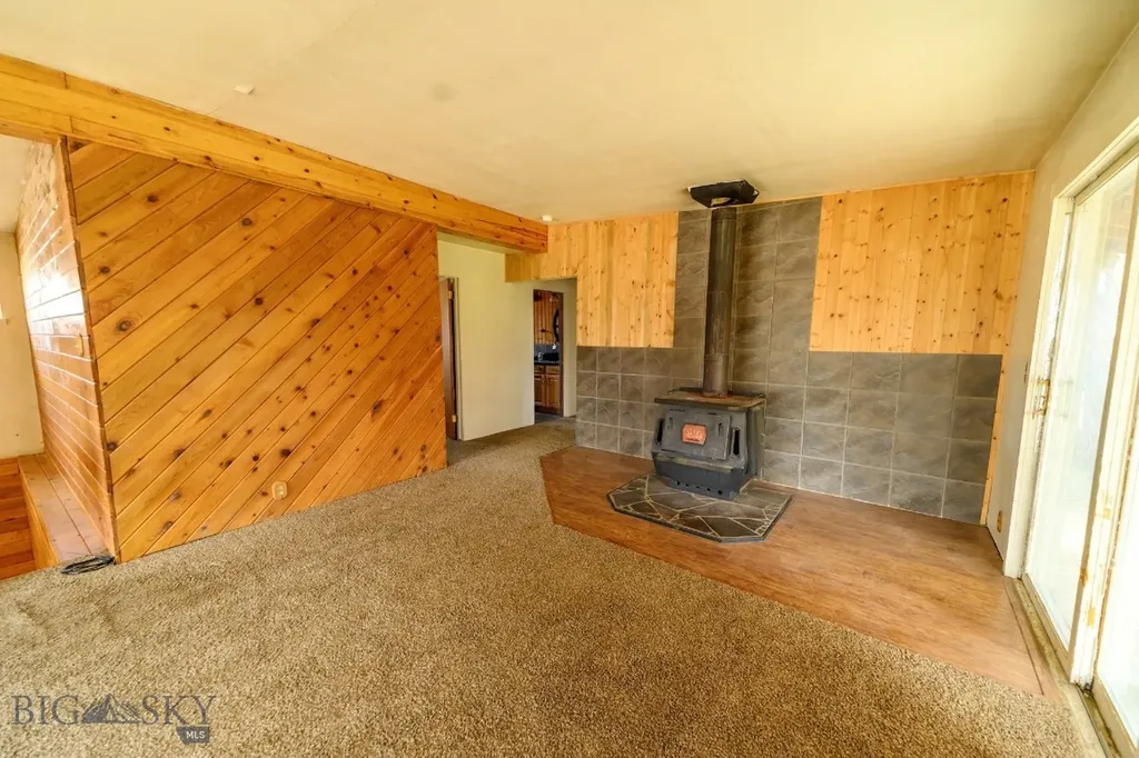 212 Chappell Street Loma MT 59460