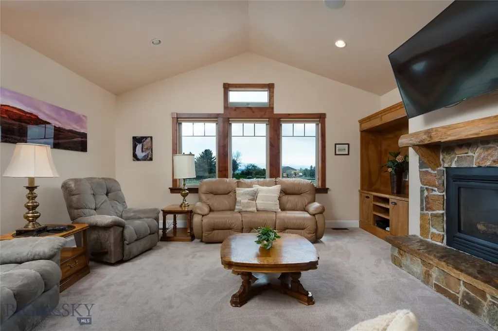 25 Summer Ridge Bozeman MT 59715