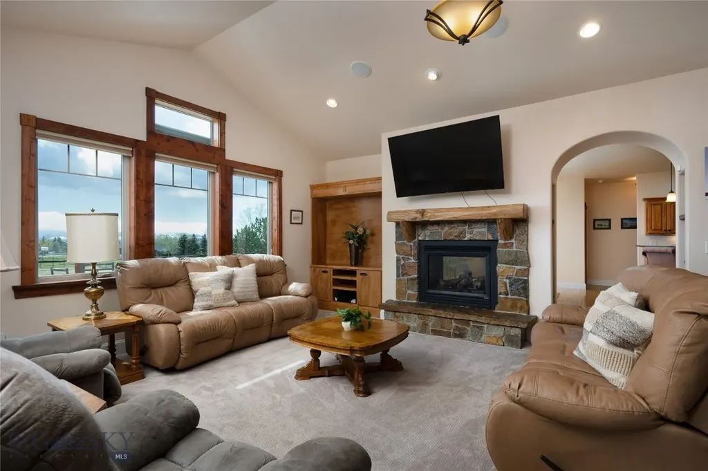 25 Summer Ridge Bozeman MT 59715